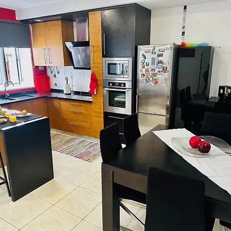 Nênê House - Casa De By Em Figueira Casa de Férias *